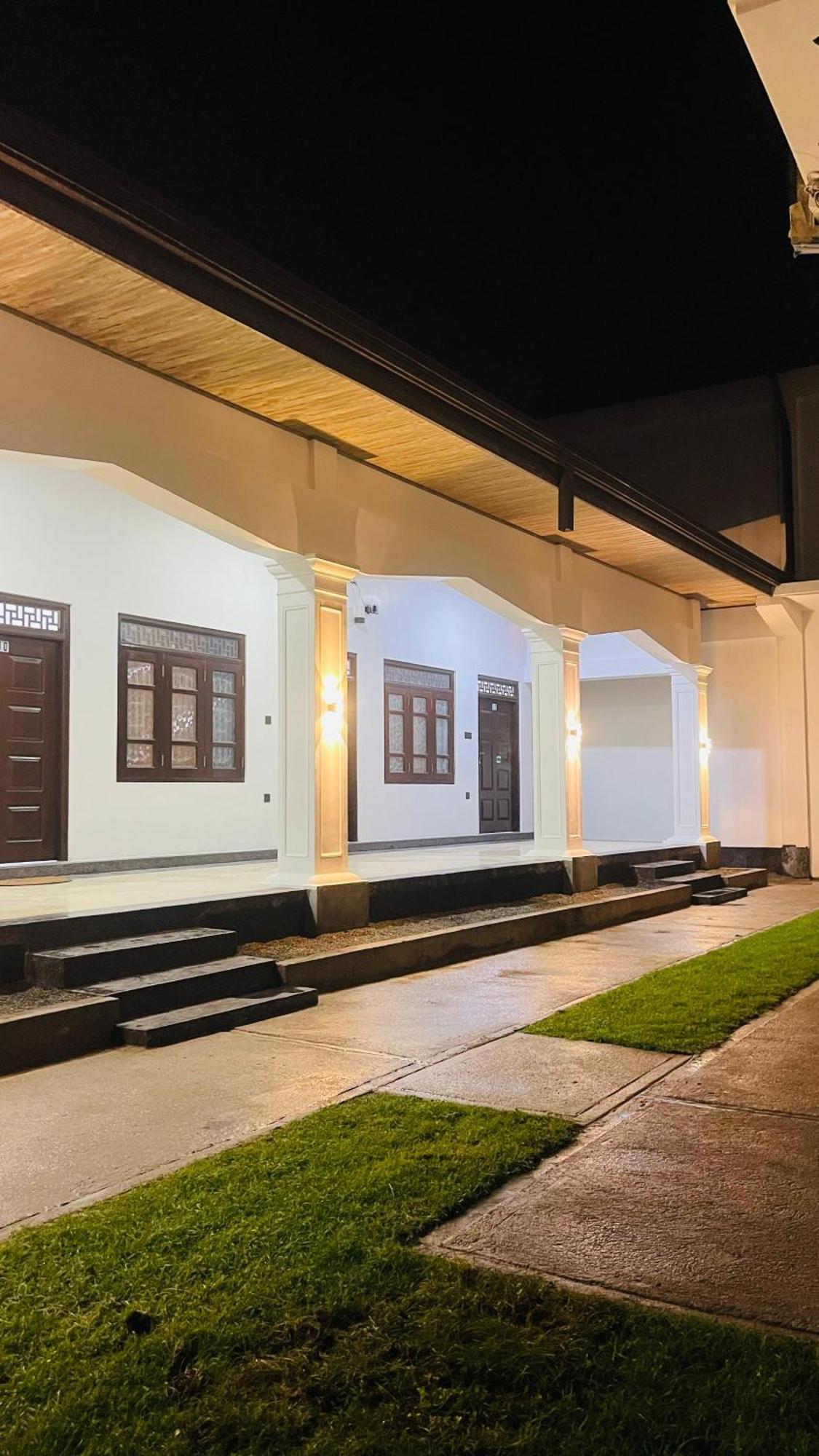 The Sanctum Hotel Talaimannar Ngoại thất bức ảnh